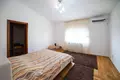 4 bedroom Villa 240 m² Kunje, Montenegro