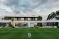 Haus 5 Schlafzimmer 800 m² Estepona, Spanien