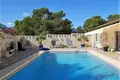 Villa de tres dormitorios 200 m² la Nucia, España