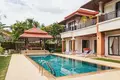 Villa de 4 dormitorios 620 m² Phuket, Tailandia