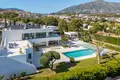 7 bedroom villa 676 m² Marbella, Spain