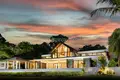 4 bedroom Villa 1 864 m² Pa Khlok, Thailand