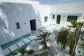 5-Schlafzimmer-Villa 340 m² Marbella, Spanien