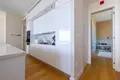 Mieszkanie 2 pokoi 172 m² Koinoteta Mouttagiakas, Cypr