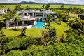 Дом 17 комнат  Grand River South East, Маврикий