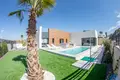 Villa de tres dormitorios 119 m² Algorfa, España