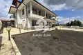 Casa 4 habitaciones 400 m² Medovo, Bulgaria