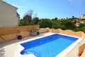 Villa de 4 dormitorios 325 m² Altea, España