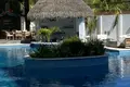 2 bedroom condo 123 m² West Bay, Honduras