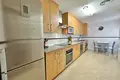 Mieszkanie 2 pokoi 104 m² Estepona, Hiszpania