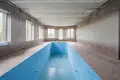 House 665 m² Pryliepy, Belarus