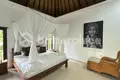 3-Schlafzimmer-Villa  Tibubeneng, Indonesien
