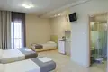 Hotel 1 100 m² en Neos Panteleimonas, Grecia