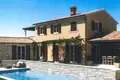 Villa de tres dormitorios 240 m² Porec, Croacia