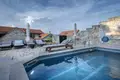 4 bedroom Villa 246 m², All countries