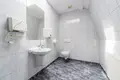 Gewerbefläche 1 zimmer 240 m² in Warschau, Polen