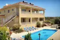 House 10 bedrooms 930 m² Kolossi, Cyprus