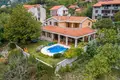 3 bedroom villa 303 m² Donji Orahovac, Montenegro