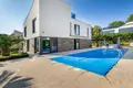 5 bedroom villa 300 m² Grad Pula, Croatia