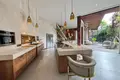 5-Schlafzimmer-Villa 700 m² Pererenan, Indonesien