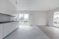 Wohnung 4 zimmer 82 m² Warschau, Polen