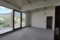 Propriété commerciale 123 m² à Becici, Monténégro