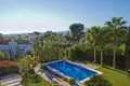 5-Schlafzimmer-Villa 758 m² Marbella, Spanien