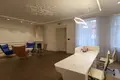 Büro 6 Zimmer 230 m² in Riga, Lettland