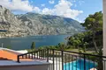 Villa de 4 dormitorios 456 m² Prcanj, Montenegro