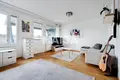 2 bedroom apartment 90 m² Nurmijaervi, Finland