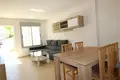 Bungalow z 2 sypialniami 65 m² Torrevieja, Hiszpania