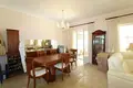 3-Schlafzimmer-Villa 176 m² Marbella, Spanien