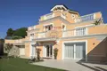 6-Zimmer-Villa 500 m² Sanremo, Italien