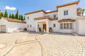 7-Schlafzimmer-Villa 450 m² San Roque, Spanien