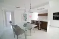 Villa de tres dormitorios 100 m² Alfaz del Pi, España