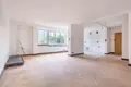 Mieszkanie 3 pokoi 79 m² Warszawa, Polska