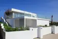 Villa de tres dormitorios 260 m² Benitachell, España