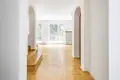 Commercial property 220 m² in Warsaw, Poland