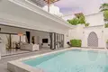 Villa de 2 dormitorios 400 m² en Si Sunthon, Tailandia
