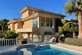 7-Schlafzimmer-Villa 720 m² la Nucia, Spanien