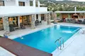 Villa 8 bedrooms 475 m² Platanistos, Greece