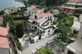 Casa 4 habitaciones 230 m² Dobrota, Montenegro