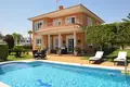 4 bedroom house 400 m² Torrevieja, Spain