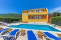 villa de 5 dormitorios 246 m² Grad Kastela, Croacia