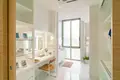 Villa de tres dormitorios 352 m² Thalang, Tailandia