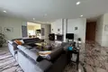 villa de 5 dormitorios 700 m² Icici, Croacia
