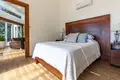 Дом 3 спальни 204 м² Six Huts, Гондурас