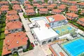 Dom 7 pokojów 310 m² Dosemealti, Turcja
