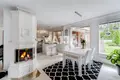 4 bedroom house 135 m² Petajasuo, Finland