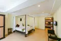 Propiedad comercial  en Karon, Tailandia
